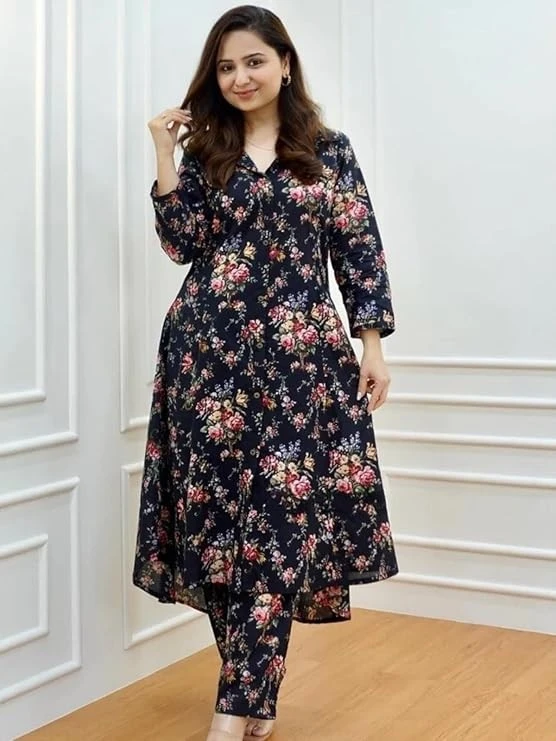 DHRUVI TRENDZ Anarkali Kurta-Set for Women – Viscose Rayon Printed Kurta & Straight Pant | Festive Ethnic Indian Traditional Outfit for Functions & Puja | Lightweight Two Piece Dress for Daily Wear &