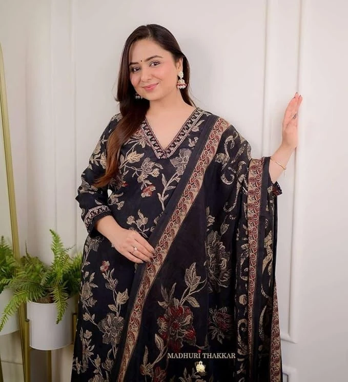 Ethnoria Women's Cotton Floral Printed Straight Kurti with Afghani Style Pant and Dupatta Set (Black-XL)